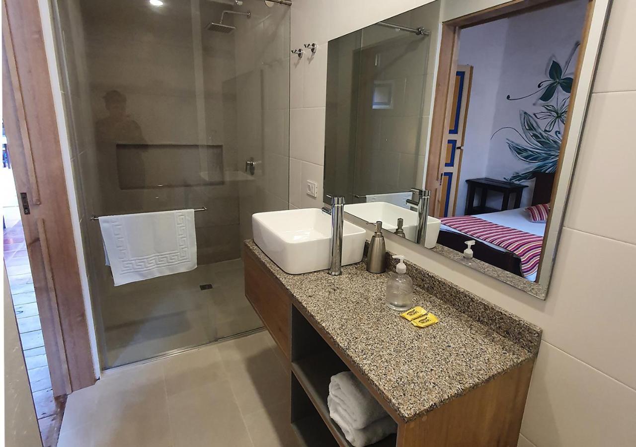 Hostal Ciudad De Segorbe Саленто Экстерьер фото